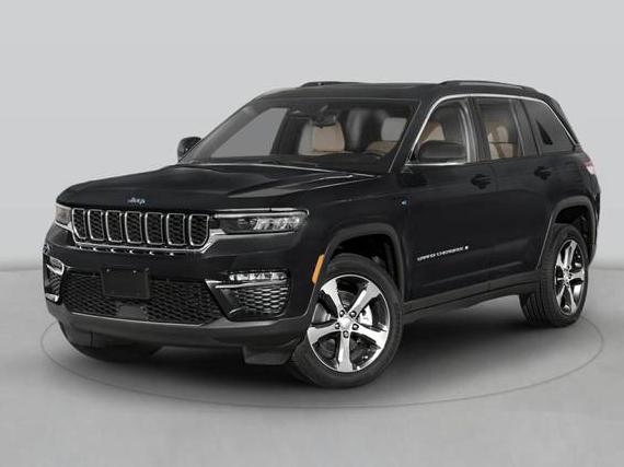JEEP GRAND CHEROKEE 2023 1C4RJYB61PC648914 image